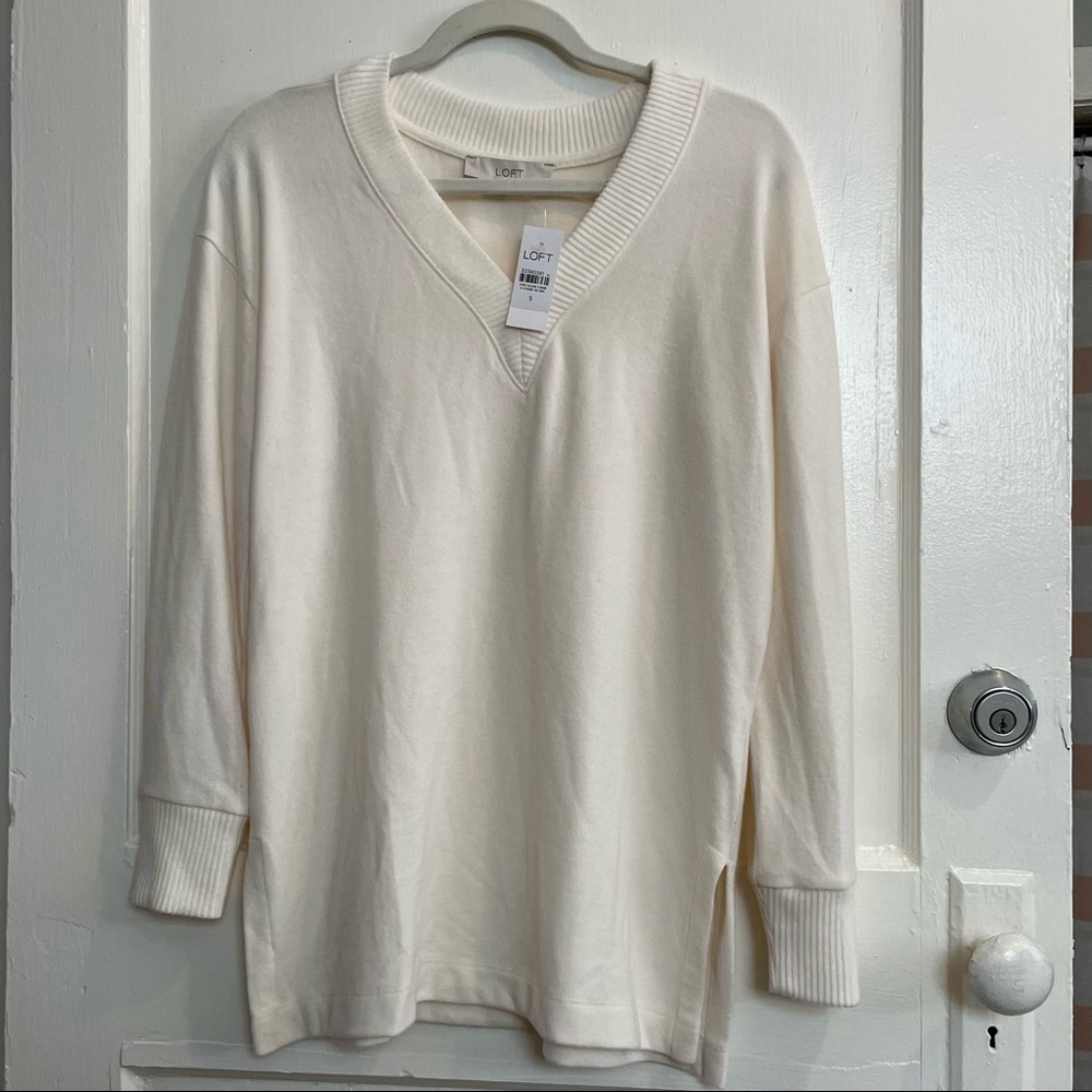 LOFT Pullover NWT- sz S